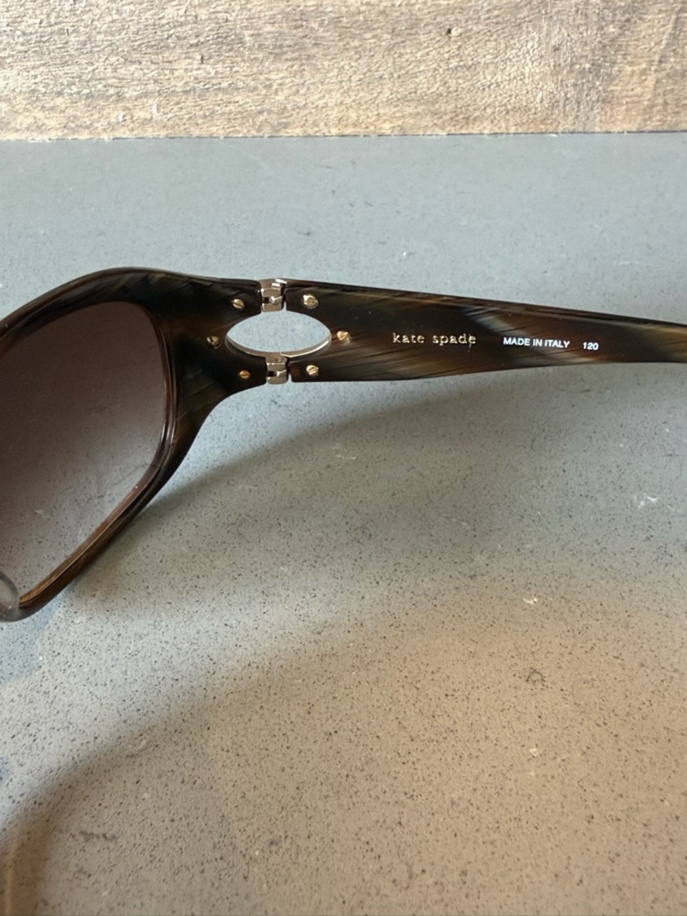 EUC Kate Spade Dale/S Sunglasses - Picture 7 of 10